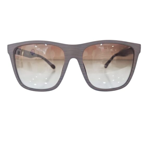 optique hub shades